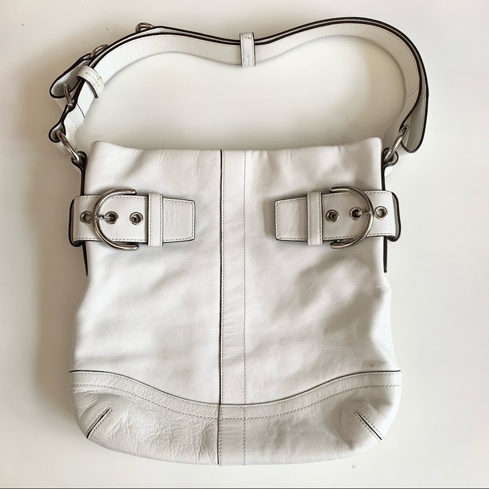 White Leather coach buckle shoulder bag - Picture 14 of 15